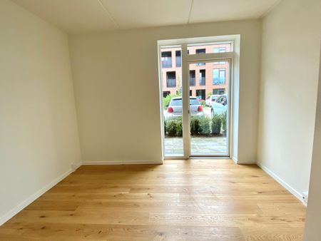 Lys lejlighed med terrasse og adgang til Pulspark - Photo 2