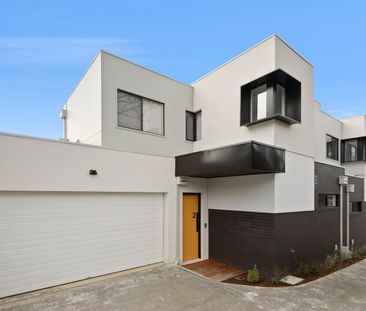 2/7 Catherine Street, Box Hill VIC 3128 - Townhouse For Rent | Domain - Photo 2