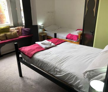 5 bedroom terraced house to rent - Photo 6