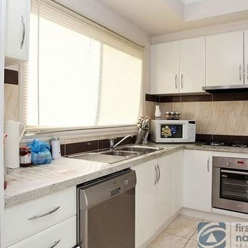 3/20 Napier Court, 3175, Dandenong Vic - Photo 1