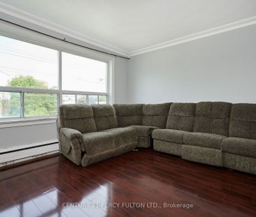 For Lease - 2961 Lawrence Avenue, Toronto, Ontario - Photo 2