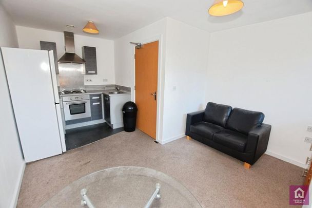 1 bedroom flat to rent - Photo 1