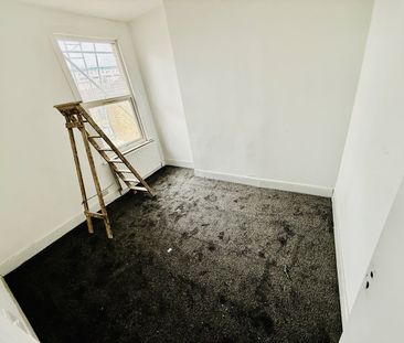 Room in a Shared House, High Road Leytonstone, E11 - Photo 2