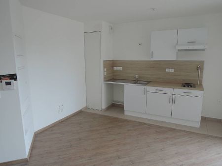 Location Appartement 1 pièce 27m² MEAUX 77100 - Photo 2