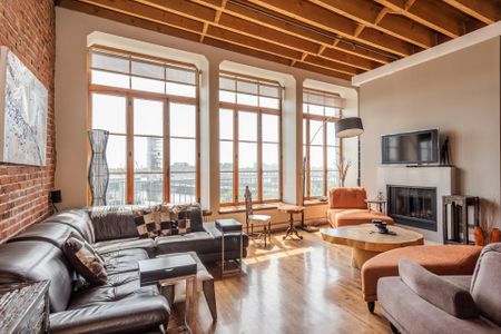 Apartment for rent, Montréal (Ville-Marie) - Photo 3