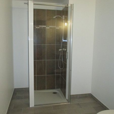 Location Appartement 1 pièce 31m² ORLEANS 45100 - Photo 4