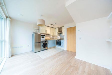 1 bedroom flat to rent - Photo 3