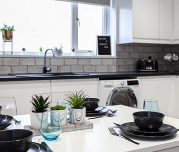 1 bed House Share - To Let - Photo 2