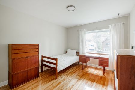 115 49e Avenue - Photo 5