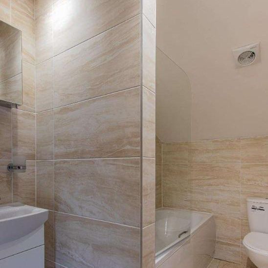 The Walk, Roath, CF24 - Photo 1