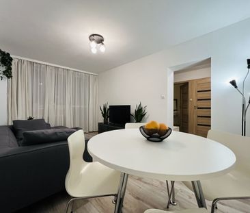 Po remoncie | Loggia | Świetna komunikacja 38 m² - Zdjęcie 4