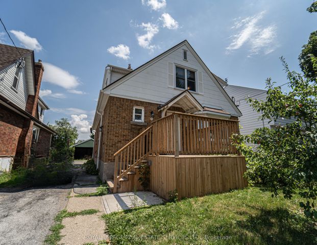 For Lease - 8 Bruce Street Unit# 2, St. Catharines, Ontario - Photo 1