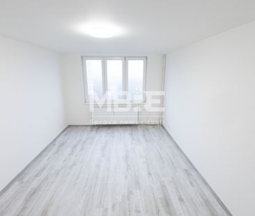 Pronájem bytu 1+1 37 m² - Photo 2