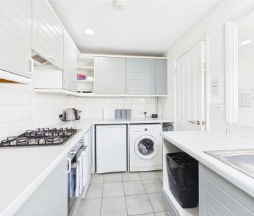 3 bedroom terraced house to rent - Photo 6