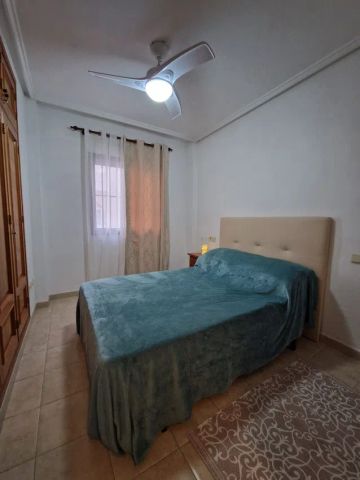 Alquiler de piso en Avenida Alfredo Nobel, 7 - Photo 2