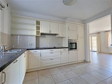 Appartement te huur - Foto 3