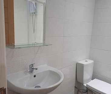 1 Bed Flat, Church Court, LS27 - Photo 5