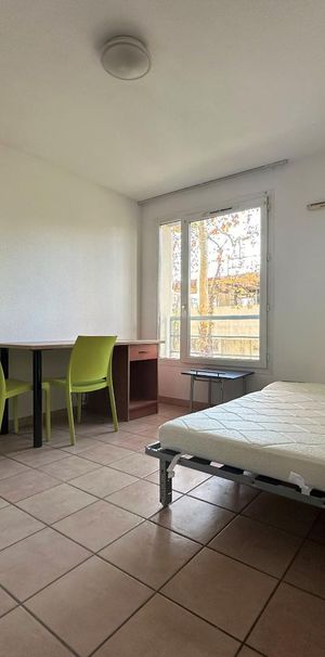 Location Appartement 1 pièce 18m² AVIGNON 84000 - Photo 1