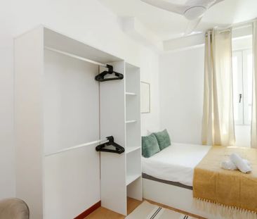 Calle de Fernández de la Hoz, Madrid, Community of Madrid 28010 - Photo 2