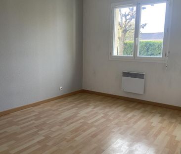Location Maison 5 pièces 108m² ST PIERRE DU MONT 40280 - Photo 3