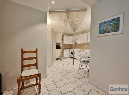 Rez-de-chaussée - à louer - Photo 3