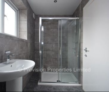 4 Bed House near the Leeds University - Photo 3