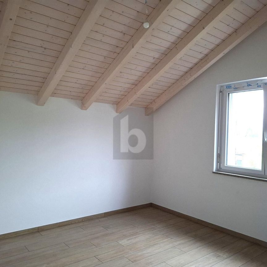 ATTIQUE NEUVE, SPACIEUSE, LUMINEUSE ET MODERNE - Photo 1