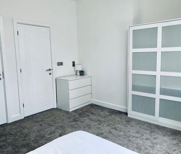 3 bedroom house share to rent - Photo 4