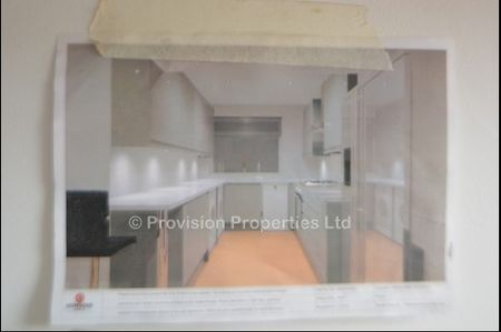 6 Bedroom Student Properties in Leeds - Photo 4