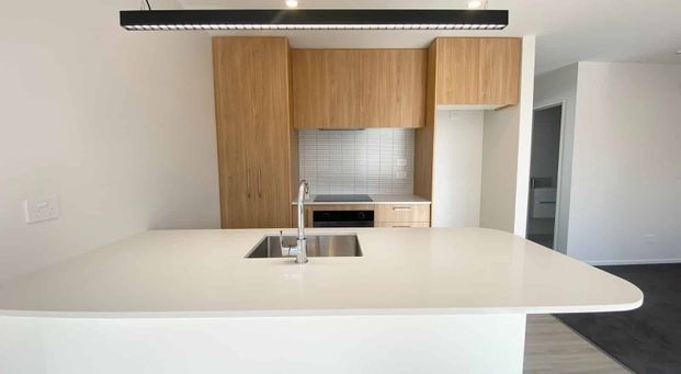 City Fringe Townhouse - Photo 1