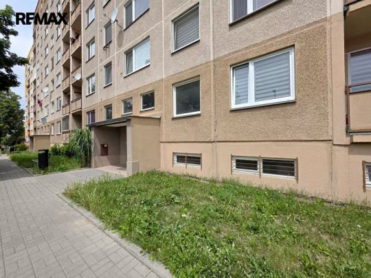 Podnájem 3+1 s lodžií a klimatizací na ul. Nová v Mohelnici - Photo 1