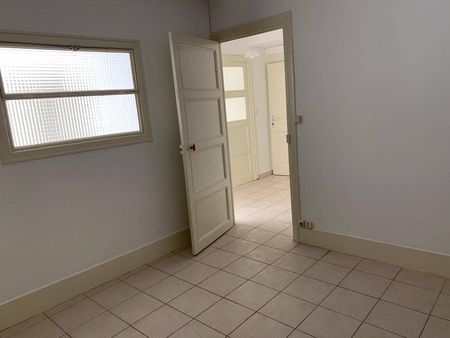 Location appartement 3 pièces 49.1 m² à Crest (26400) - Photo 4