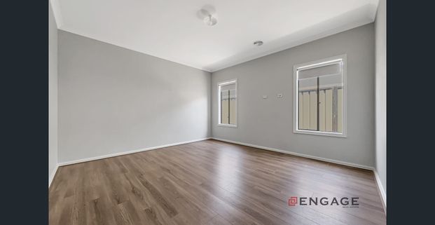 Big Family home near all the amenities! - Photo 1