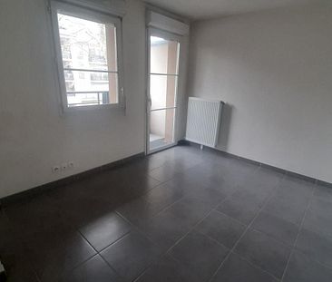 location Appartement T2 DE 44.18m² À ATHIS MONS - Photo 4