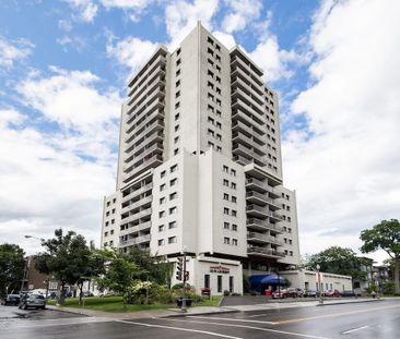 Le St-Laurent Apartments - 1 Bedroom - Photo 2