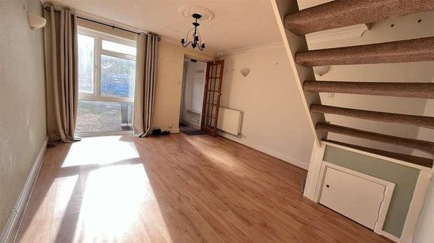 Highview, Vigo, DA13 - Photo 1