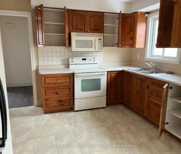 15 Steven Street #MAIN - Photo 3