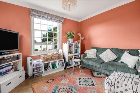 3 bedroom detached house to rent - Photo 3