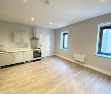 Studio to rent - Photo 3