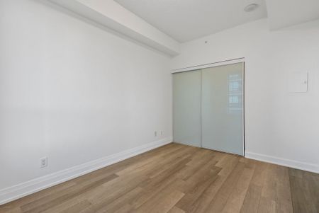 For Lease - 7167 Yonge Street Unit# 1011, Markham, Ontario - Photo 5