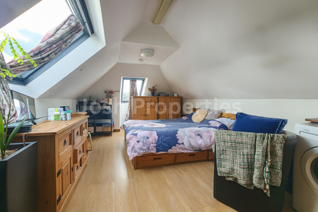 3 bedroom detached bungalow to rent - Photo 4