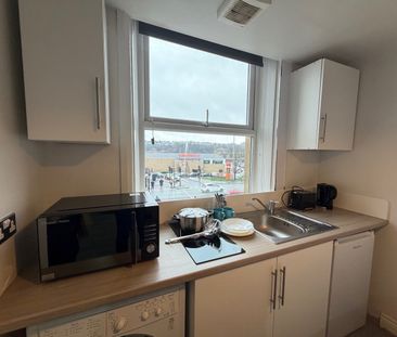 Oldgate, Huddersfield - Photo 3