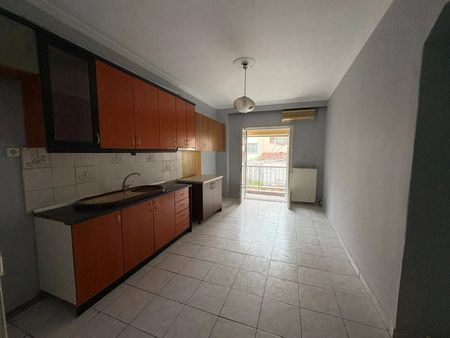 Διαμέρισμα για ενοικίαση Κάτω Αναγέννηση (Νεάπολη) - Photo 5
