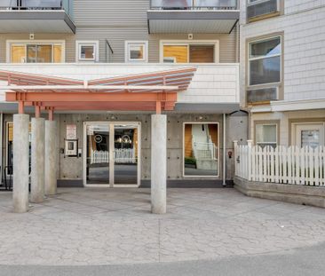 Avail. Jan.1st: Furnished: 2 bedroom plus den – Verve - Photo 3