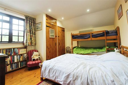 1 bedroom detached house to rent - Photo 2