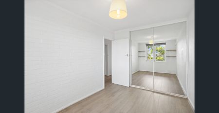 BEAUTIFUL MODERN 2 X 1 APARTMENT !! - Photo 3