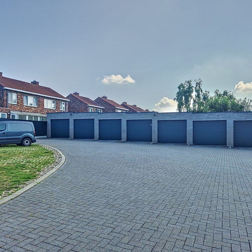Appartement met 2 slpks en garage - Photo 1