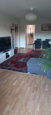 Björknäsvägen, Södertälje - Foto 1