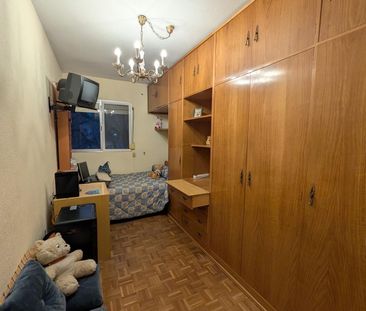 Piso de alquiler en Calle Castellon, Centro - Photo 1