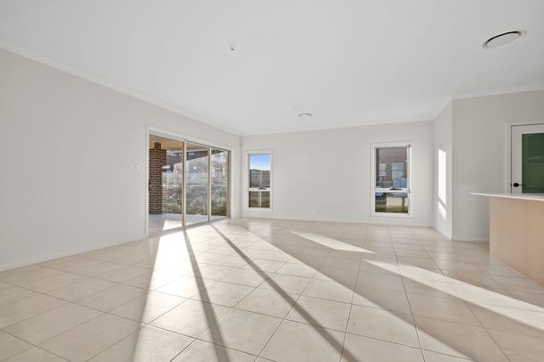 Apply Now - Century 21 &vert; the Paramount Group - Photo 1